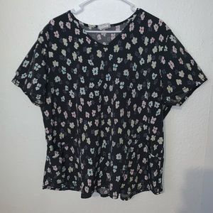 Designed Scrub top: 12